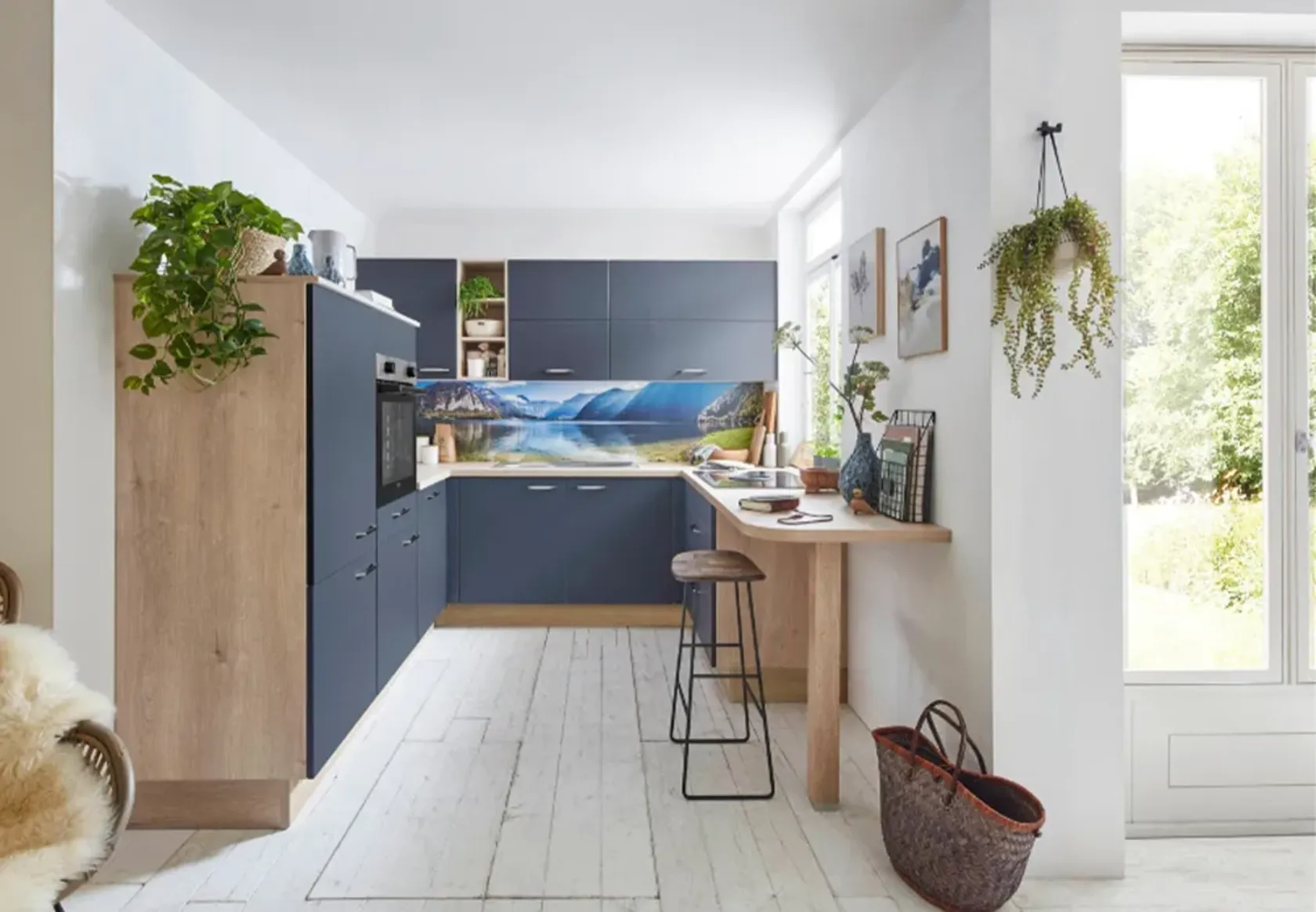 U-Kueche im Tageslicht