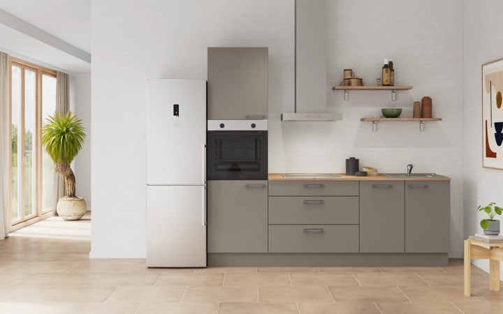 möbelnavi Küchen-Zeile 240 cm mit E-Geräten Planung 11 0