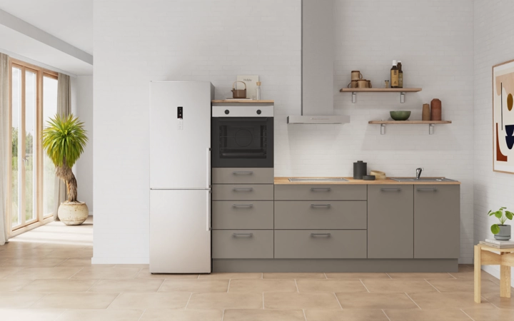 möbelnavi Küchen-Zeile 240 cm mit E-Geräten Planung 18 0