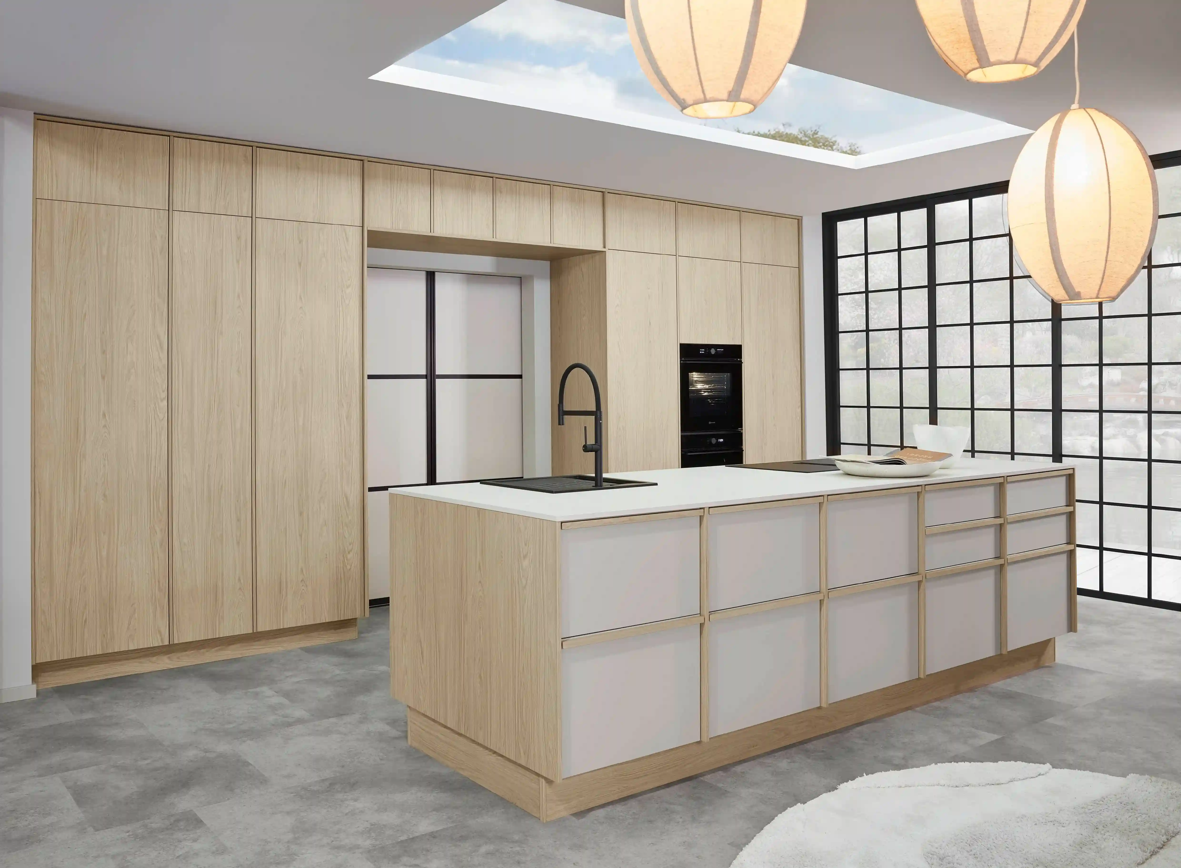 Moderne Küche im Japandi Stil Moderne Küche im Japandi Stil